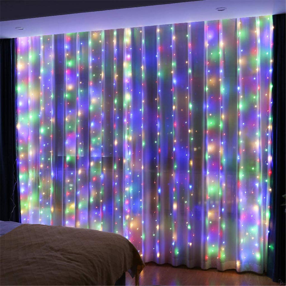 Christmas Curtain Light,8 Modes  Light with Remote Control, Hanging Twinkle Lights for Bedroom, Party Decor,Wall Decoration